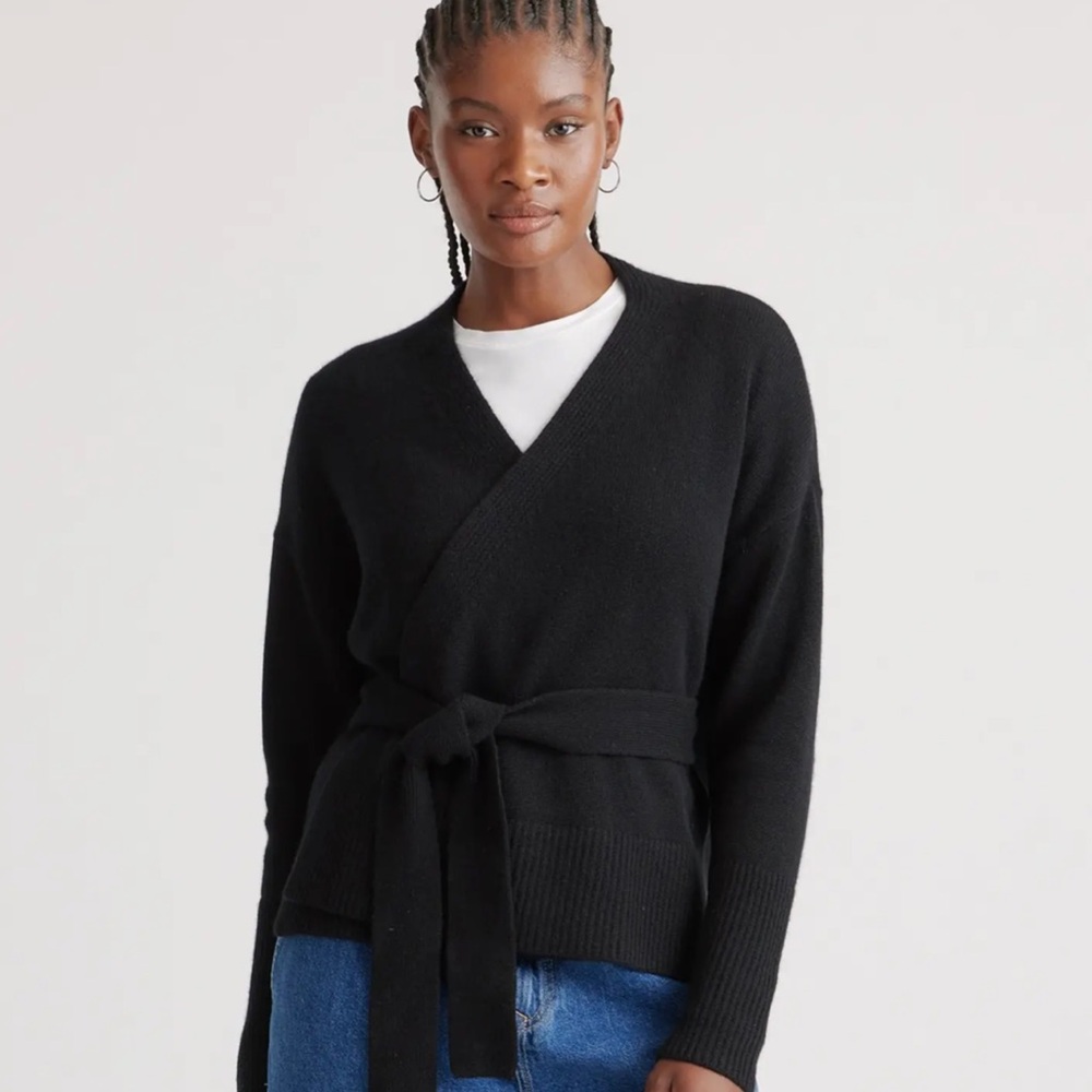 Quince Mongolian Cashmere Wrap Sweater in Black, Size medium